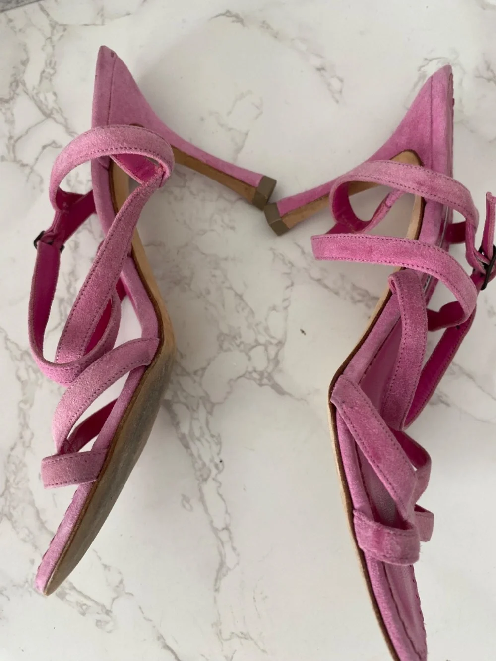 Manolo Blahnik Strappy Heels Sz 36 (US 6) Pink Suede Barbiecore Bridesmaid